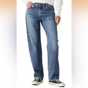 Levis Women's 94 Baggy Jeans in Worn Memory
